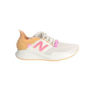 New Balance Womens Roav White Running Shoes Size 9 Medium (B, M)